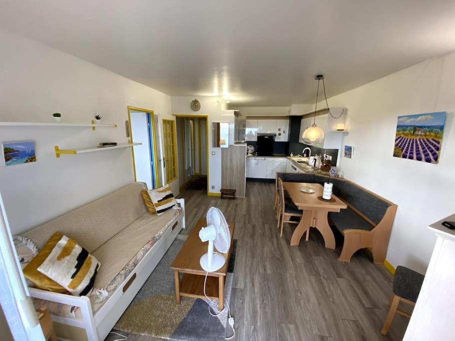 Logement Cosy, Situe Entre Ciel Et Mer Vence Kültér fotó